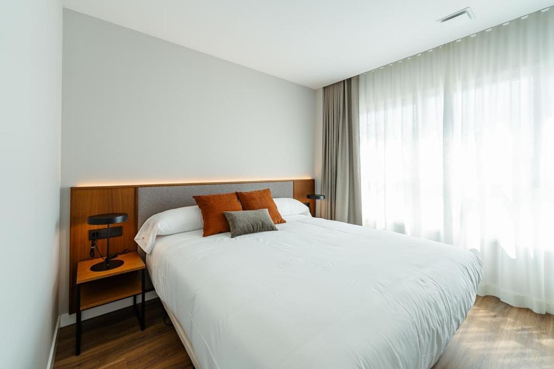 Apartamentos 2H Living Leon Bagian luar foto